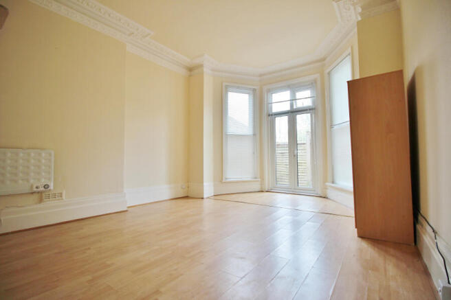 Lounge / Bedroom