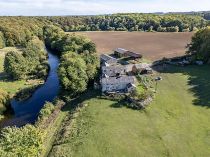 Wray Woods Farm, Leys Lane, Boston Spa LS23 6ET