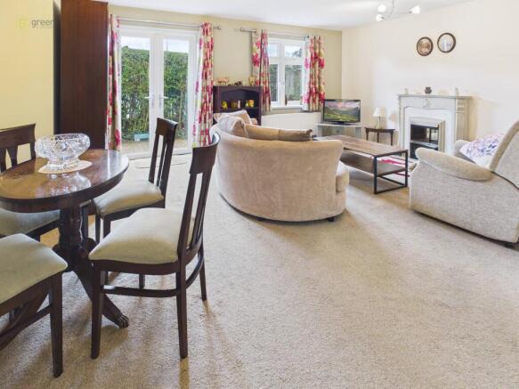 cam04425g0pr0352still001