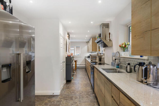 R6M29017-Enhanced-NR