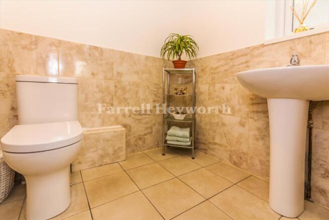 Ground Floor wc