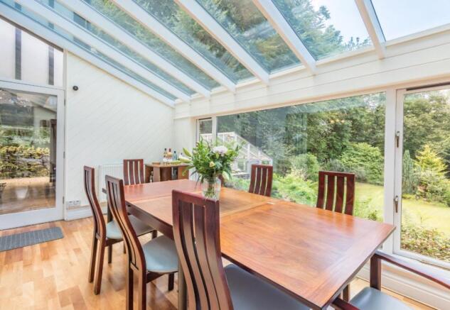 Family dining area w