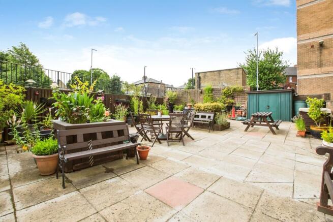 1 bed Flat for sale Image 8