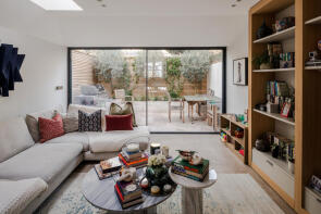 124, St Dunstan's Road, London W6 8RA