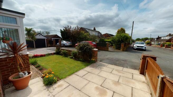 Coultshead Avenue Front