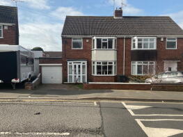81, Oak Park Road, Wordsley DY8 5YJ