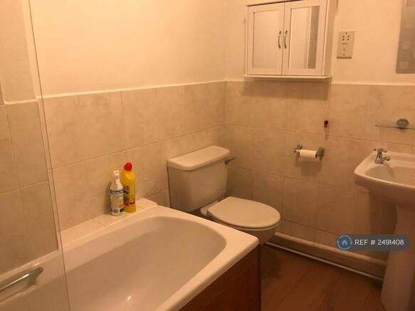 Photo 10