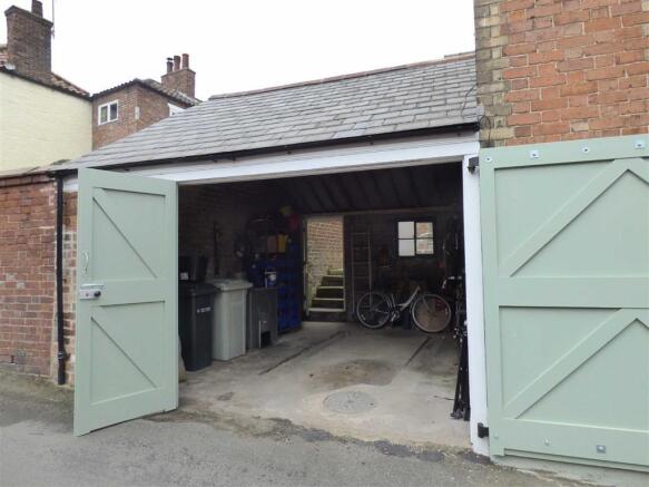 Single Garage