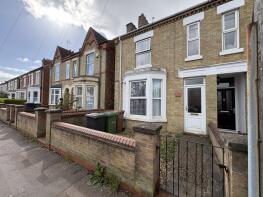 124, Huntly Grove, Peterborough PE1 2QN