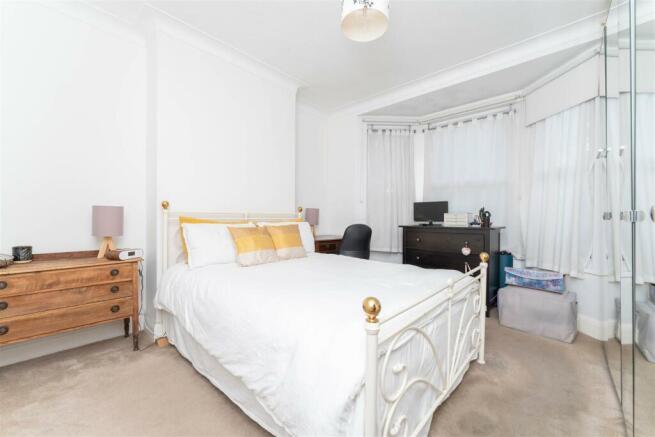 13 Deans bed.jpg