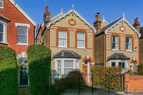 41, St Albans Road, Kingston Upon Thames KT2 5HH