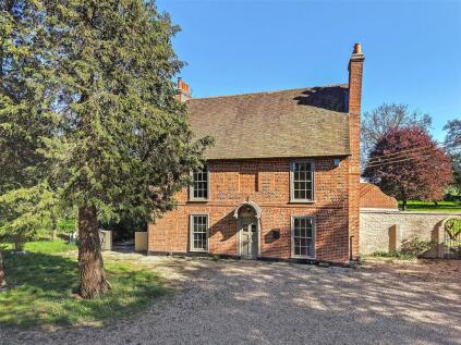 High Road, Upper Gatton, Surrey, RH2