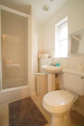 En-Suite To Bed 2