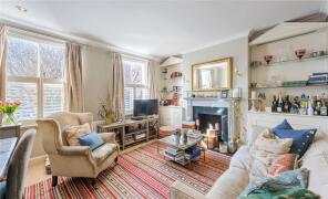 7a, Bullen Street, London SW11 3ER