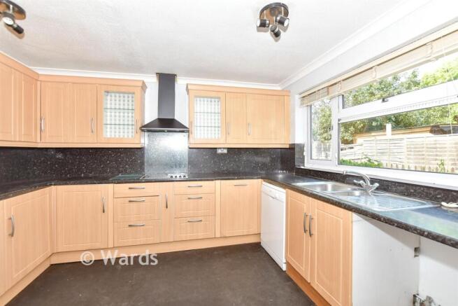 Kitchen/ Breakfast Room