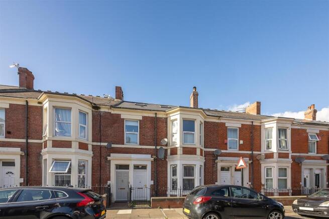Wingrove Avenue, Fenham, Newcastle upon Tyne photo 2