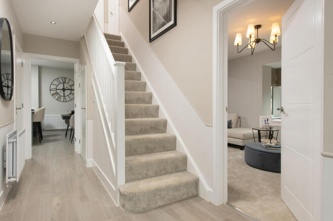 4 bed Detached for sale Image 5