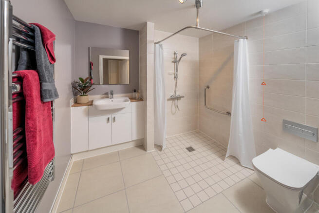 1 bed Retirement Property for sale Image 4