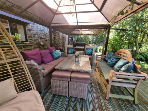 Outdoor Seating