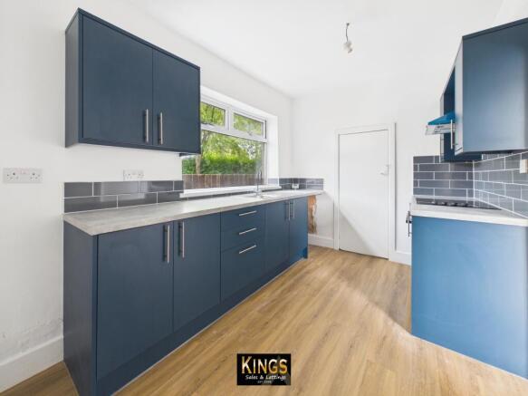 3 bed Semi-Detached for sale Image 2