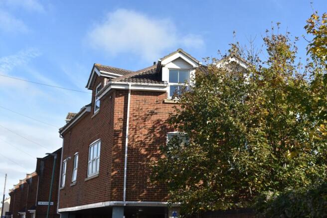 Two bedroom Flat for rent