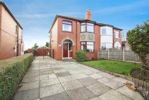 290, Selby Road, Halton, Leeds LS15 0PS