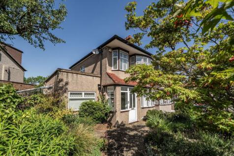 Grosvenor Vale, Ruislip, HA4