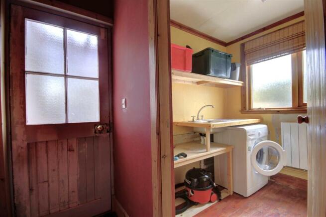 UTILITY COAKROOM