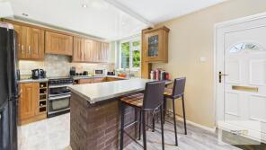 6, Birch Lea Close, Bury BL9 9RZ