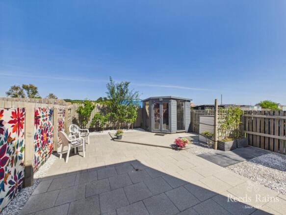 2 bed Semi-Detached for sale Image 6