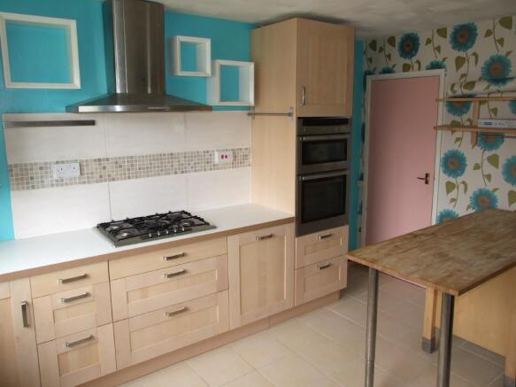 Kitchen/Breakfast Rm