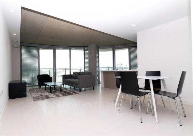 Living/Dining Area