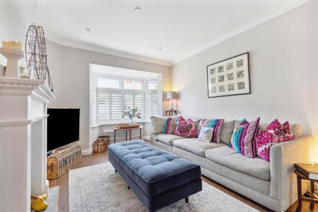 FOR SALE - Glebe Street, W4