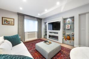 Flat 5, Troy Court, Kensington High Street, London W8 7RA
