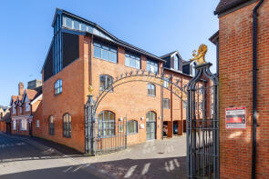Flat 12, The Lion Brewery, St Thomas Street, Oxford OX1 1JE