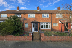 25, Bradshawe Road, Stifford Clays, Grays RM16 2EA
