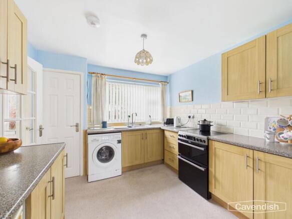 Darlington Crescent, Saughall, CH1 photo 4