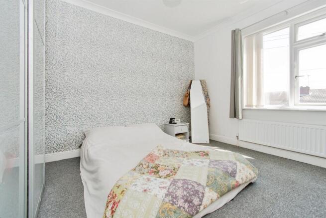 2 bed Terraced for sale Image 4