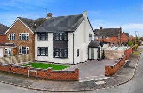 12, Felsted Drive, Liverpool L10 8JR