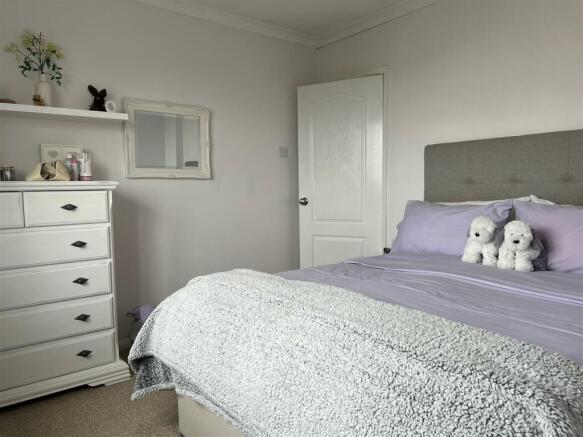 Spare Bedroom.jpg