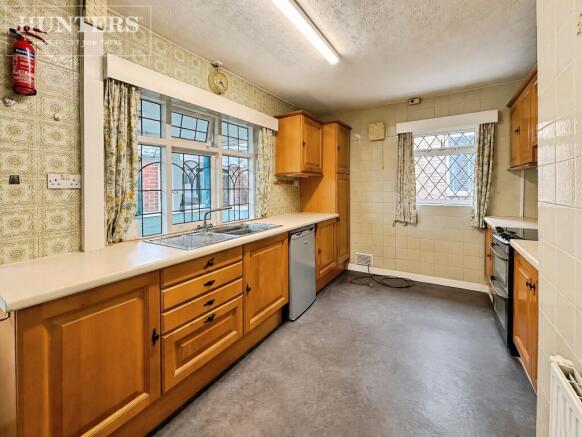 2 bed Detached Bungalow for sale Image 4