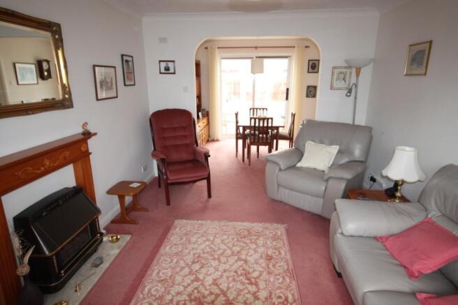 Lounge 2