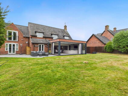 Kingsdown Close, Weston, Crewe, CW2 5FX