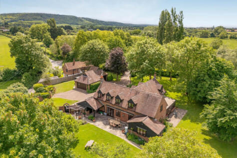Skittle Green, Bledlow, Princes Risborough, HP27