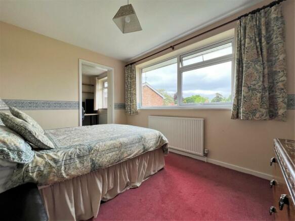 bedroom 3.jpg