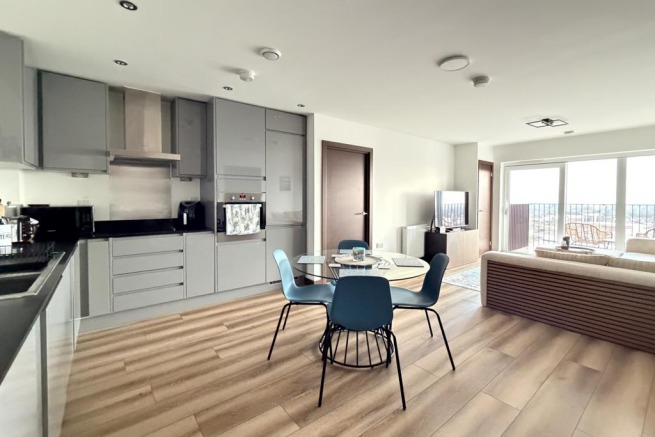 Kitchen/Living Room