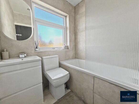 3 bed Town House for sale Image 10