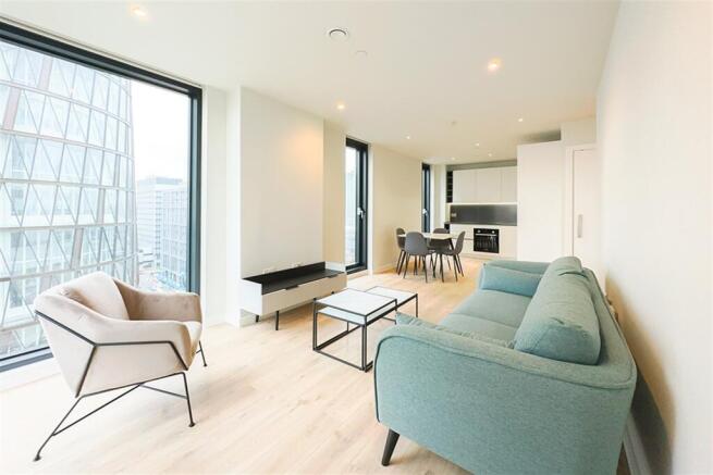 (Main)
