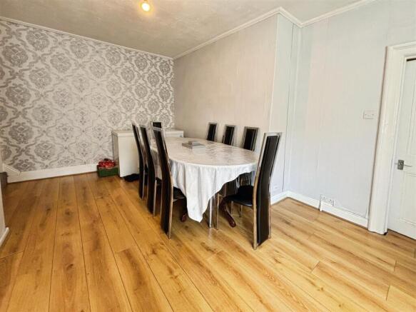 4 bed End of Terrace for sale Image 5
