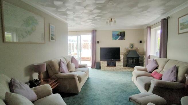 Living Room.jpeg